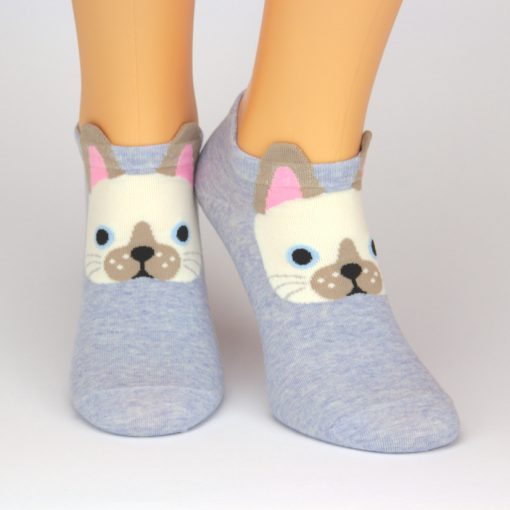 blaue Sneaker Socken mit weißer Katze und 3D Ohren