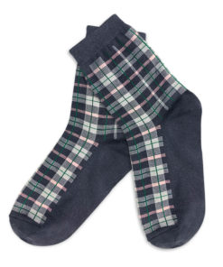 grau karierte Socken