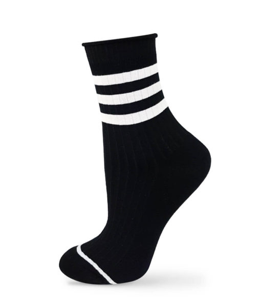 Schwarze Socken mit weißen Streifen