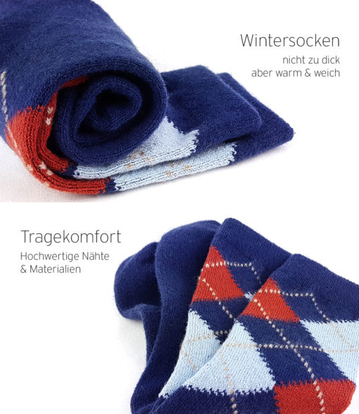 blaue warme Socken Karos