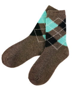 braune Socken warm